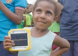 Solarlampe bauen für Kinder der Welt